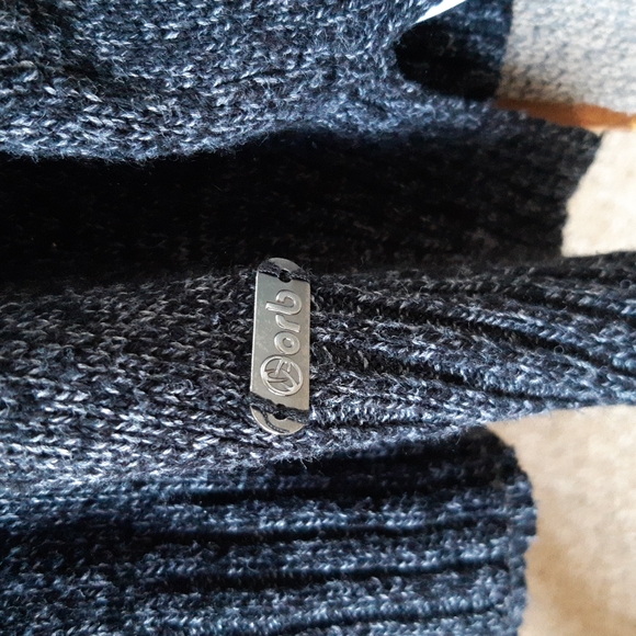 Orb Sweater - Picture 5 of 5